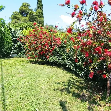 Summer House In Corfu Town Mantouki
