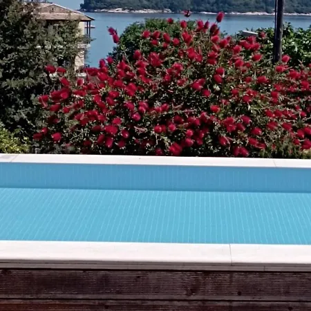 Summer House In Corfu Town Mantouki