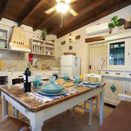 Summer House In Corfu Town