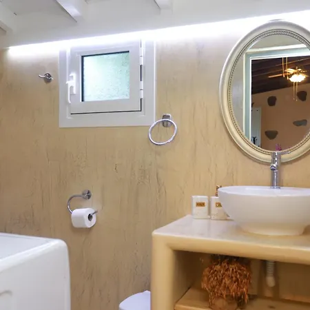 Summer House In Corfu Town Mantouki