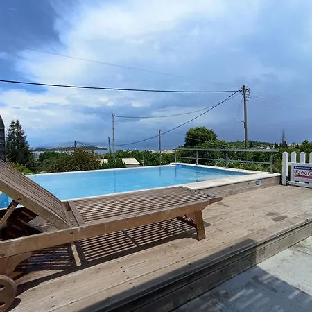 Summer House In Corfu Town Apartment Mantouki