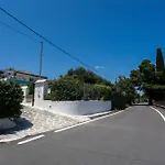 Summer House In Corfu Town Apartman *